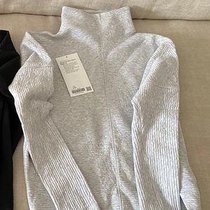 Lululemon Along the Way Mock Neck Long Sleeve